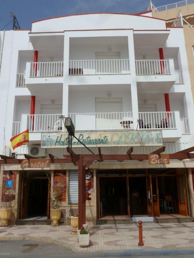 Hostal Cortes ガルチャ エクステリア 写真